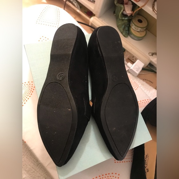 2 Pair Black Velvet Faux Suede Like Flats Size 6.5 - Picture 7 of 8